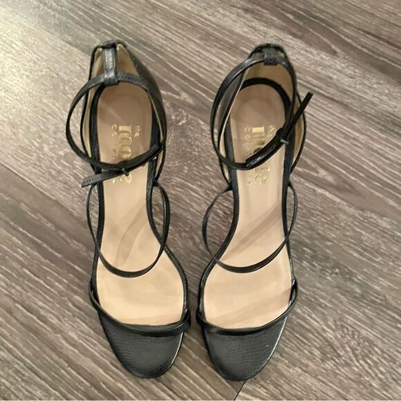 The mode collective Triple Strap Sandal in Black Lizard - Picture 3 of 7